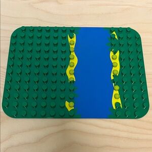 Lego Duplo Reptile Habitat Base Plate - Green/Blue with Yellow Accents